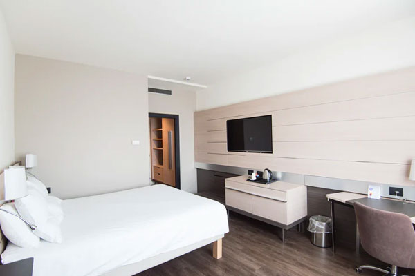 Our Services room 3 1